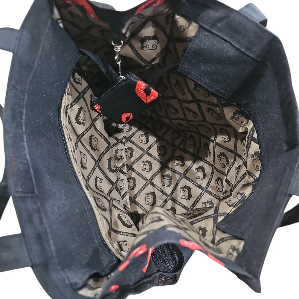 Black Tote Bag with Betty boop Cartoon Design - Picture 4 of 12